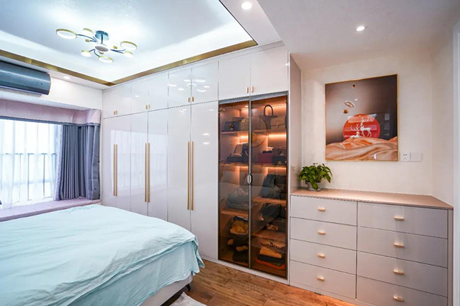 99㎡四居室，流行定制家具+靈動配色，打造不同生活體驗